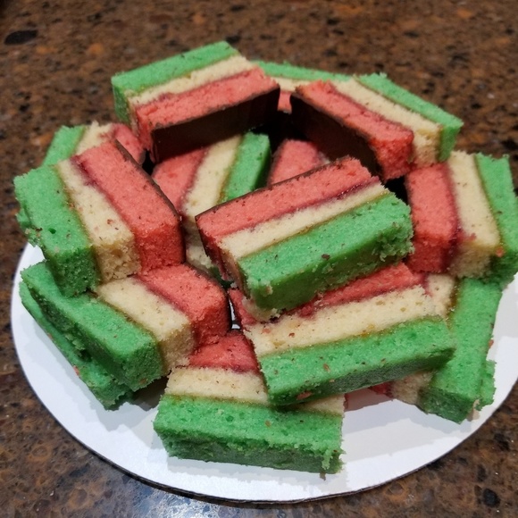 Meet your Posher, Geri - Picture 1 of 4